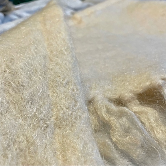 Vintage Glentana 70% Mohair Scarf | EUC OS Made in Scotland - Picture 12 of 15